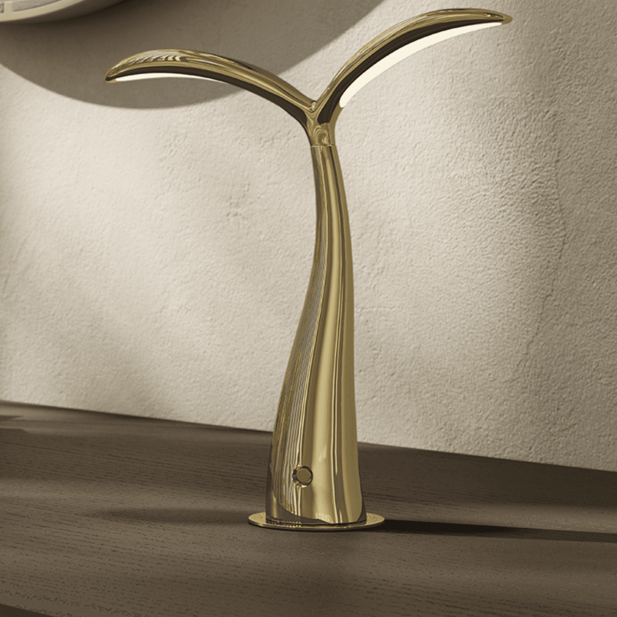 RRoyce Luxury — The Shape of Italian Living